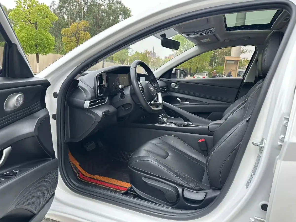 2022 Hyundai Elantra 1.5L 115HP L4 CVT,autocango,china used car exporter,china ev exporter,chinese used car exporter,chinese used ev exporter