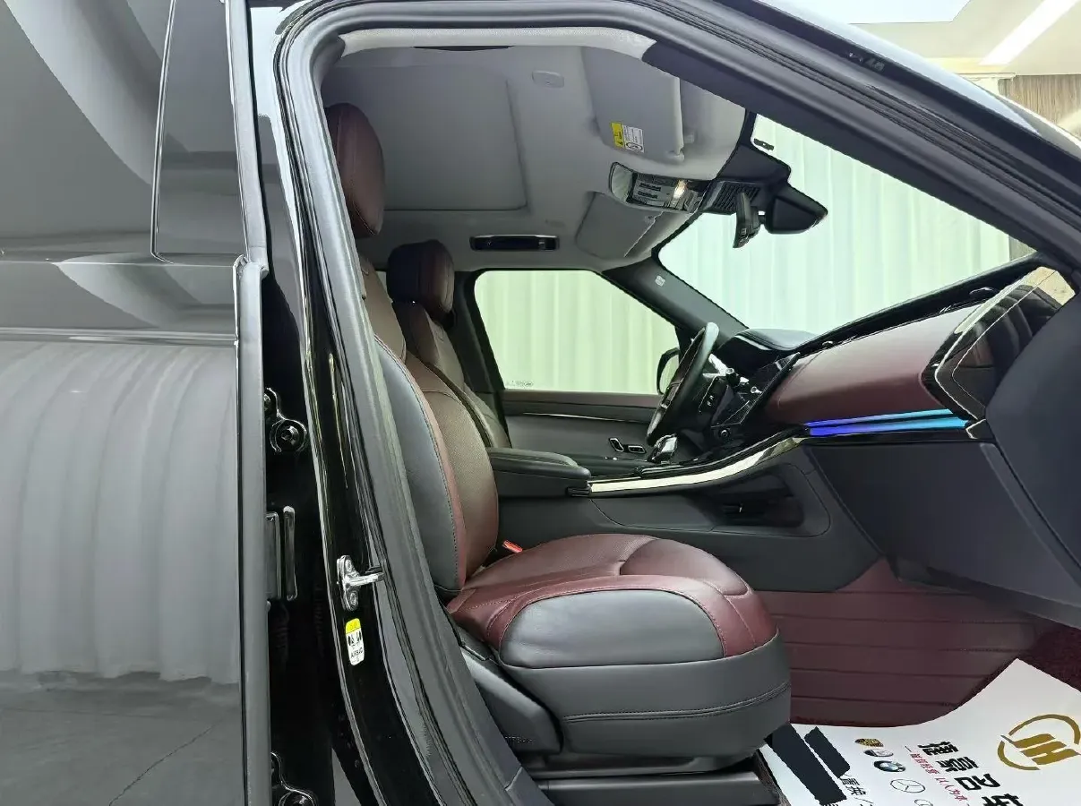 2024 Land Rover Range Rover Sport 3.0T 400HP L6 8AT,autocango,china used car exporter,china ev exporter,chinese used car exporter,chinese used ev exporter