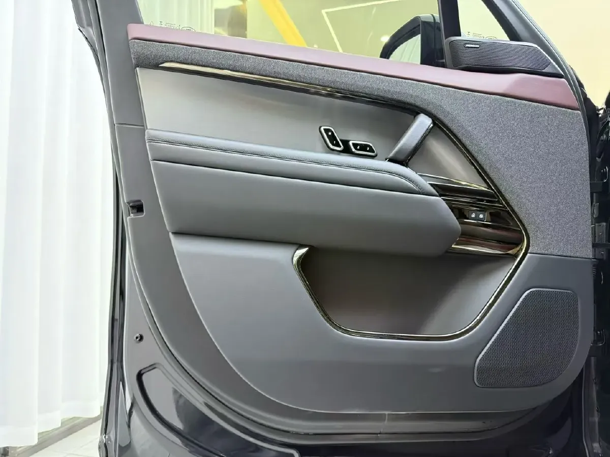 2024 Land Rover Range Rover Sport 3.0T 400HP L6 8AT,autocango,china used car exporter,china ev exporter,chinese used car exporter,chinese used ev exporter