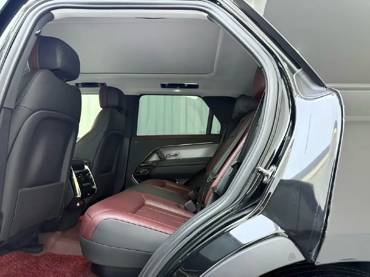 2024 Land Rover Range Rover Sport 3.0T 400HP L6 8AT,autocango,china used car exporter,china ev exporter,chinese used car exporter,chinese used ev exporter