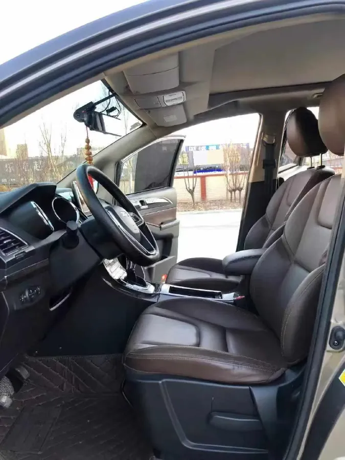 2017 LiFan XuanLang 2.0L 141HP L4 CVT,autocango,china used car exporter,china ev exporter,chinese used car exporter,chinese used ev exporter