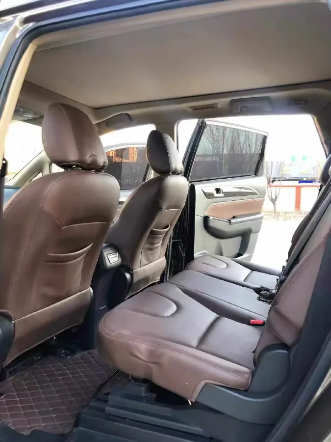 2017 LiFan XuanLang 2.0L 141HP L4 CVT,autocango,china used car exporter,china ev exporter,chinese used car exporter,chinese used ev exporter