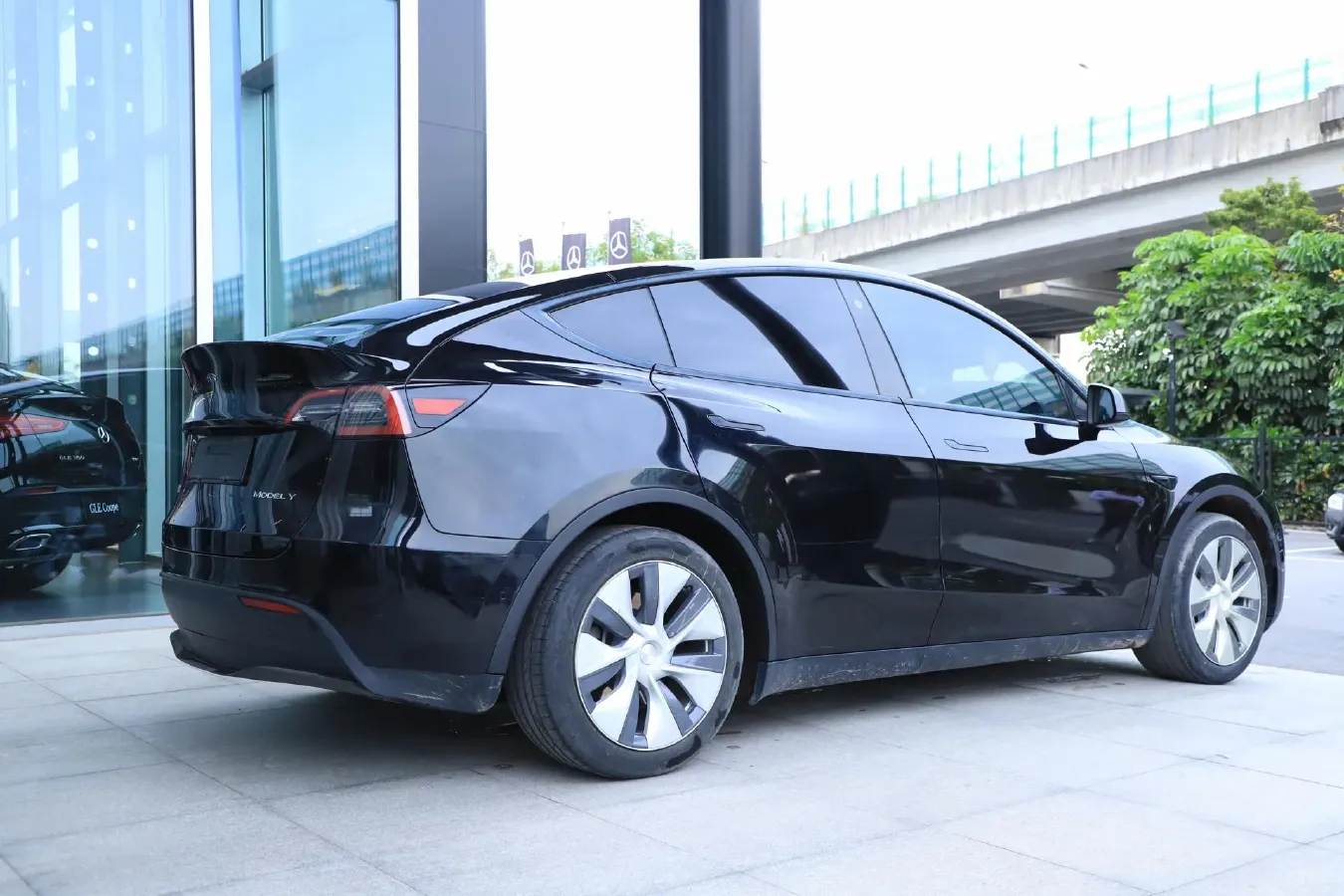 2022 Tesla Model Y BEV 60KWH,autocango,china used car exporter,china ev exporter,chinese used car exporter,chinese used ev exporter