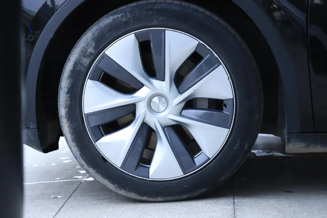 2022 Tesla Model Y BEV 60KWH,autocango,china used car exporter,china ev exporter,chinese used car exporter,chinese used ev exporter