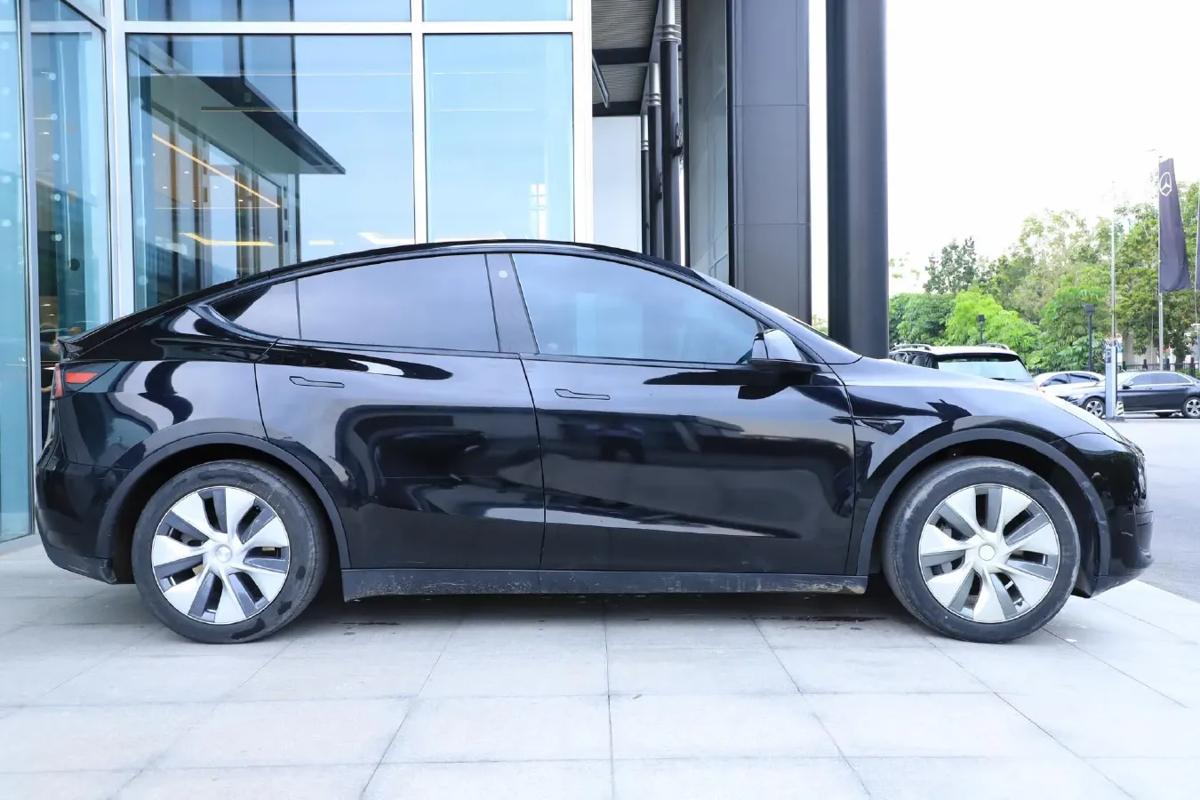 2022 Tesla Model Y BEV 60KWH,autocango,china used car exporter,china ev exporter,chinese used car exporter,chinese used ev exporter