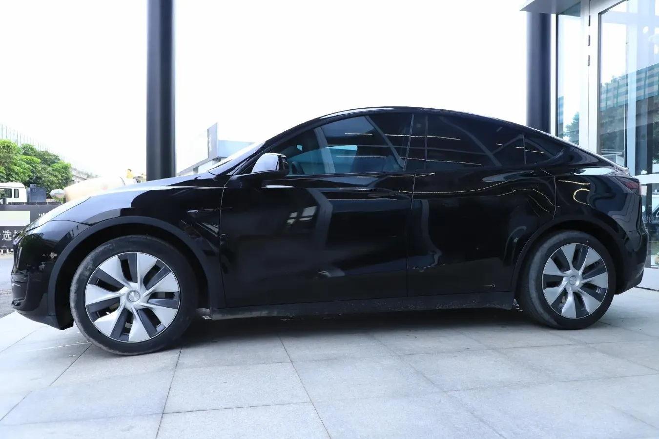 2022 Tesla Model Y BEV 60KWH,autocango,china used car exporter,china ev exporter,chinese used car exporter,chinese used ev exporter