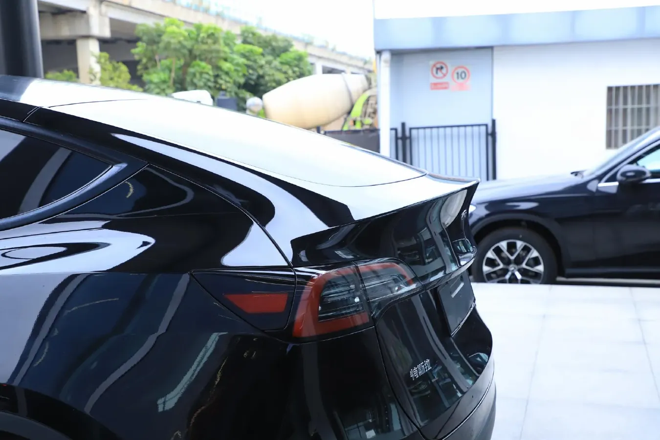 2022 Tesla Model Y BEV 60KWH,autocango,china used car exporter,china ev exporter,chinese used car exporter,chinese used ev exporter