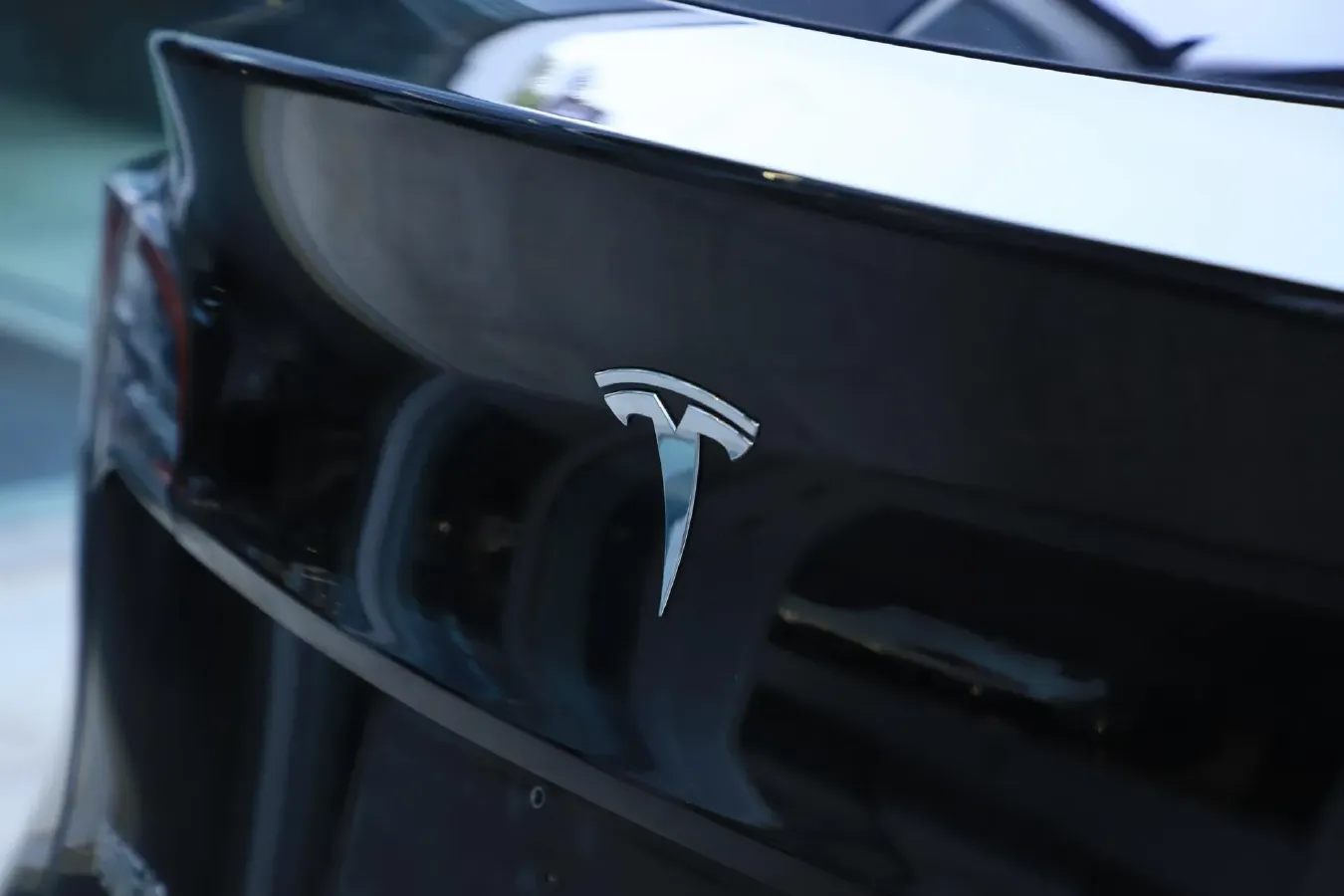 2022 Tesla Model Y BEV 60KWH,autocango,china used car exporter,china ev exporter,chinese used car exporter,chinese used ev exporter