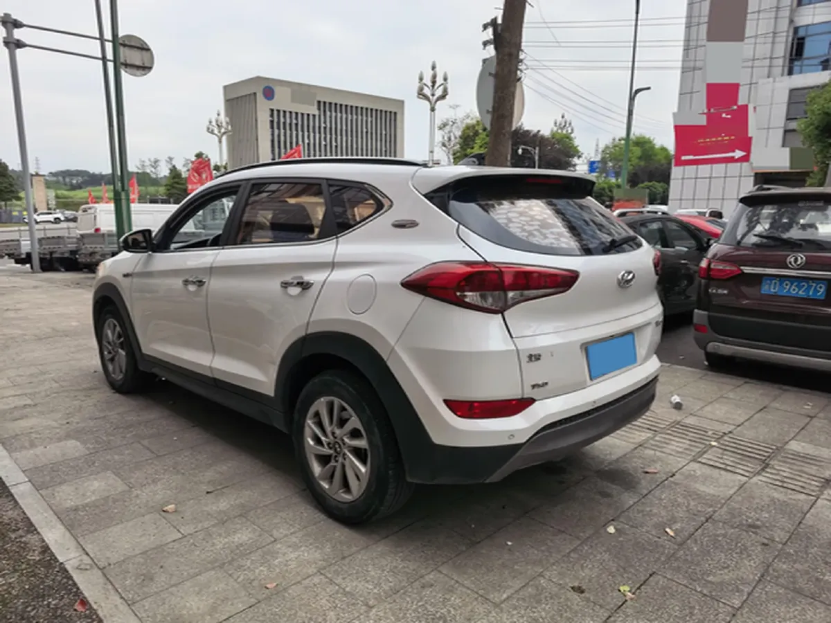 2018 Hyundai Tucson 1.6T 177HP L4 7DCT,autocango,china used car exporter,china ev exporter,chinese used car exporter,chinese used ev exporter