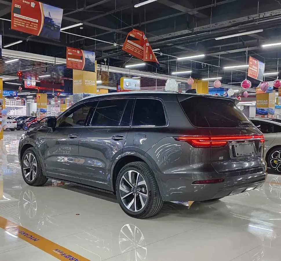 2021 Li ONE Range Extended 131HP REEV 40.5KWH,autocango,china used car exporter,china ev exporter,chinese used car exporter,chinese used ev exporter