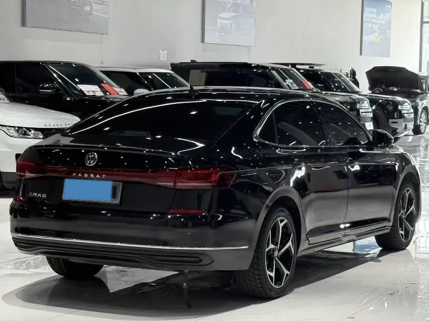 2025 Volkswagen Passat 2.0T 186HP L4 7DCT,autocango,china used car exporter,china ev exporter,chinese used car exporter,chinese used ev exporter