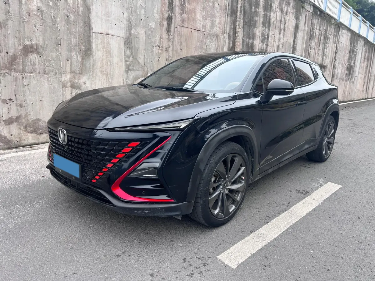 2020 ChangAn UNI-T 1.5T 180HP L4 7DCT,autocango,china used car exporter,china ev exporter,chinese used car exporter,chinese used ev exporter