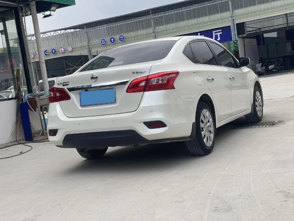2021 Nissan Sylphy 1.6L 122HP L4 CVT,autocango,china used car exporter,china ev exporter,chinese used car exporter,chinese used ev exporter