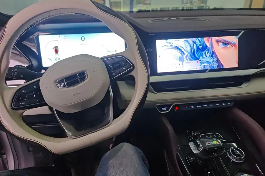 2021 Geely Monjaro 2.0T 218HP L4 7DCT,autocango,china used car exporter,china ev exporter,chinese used car exporter,chinese used ev exporter