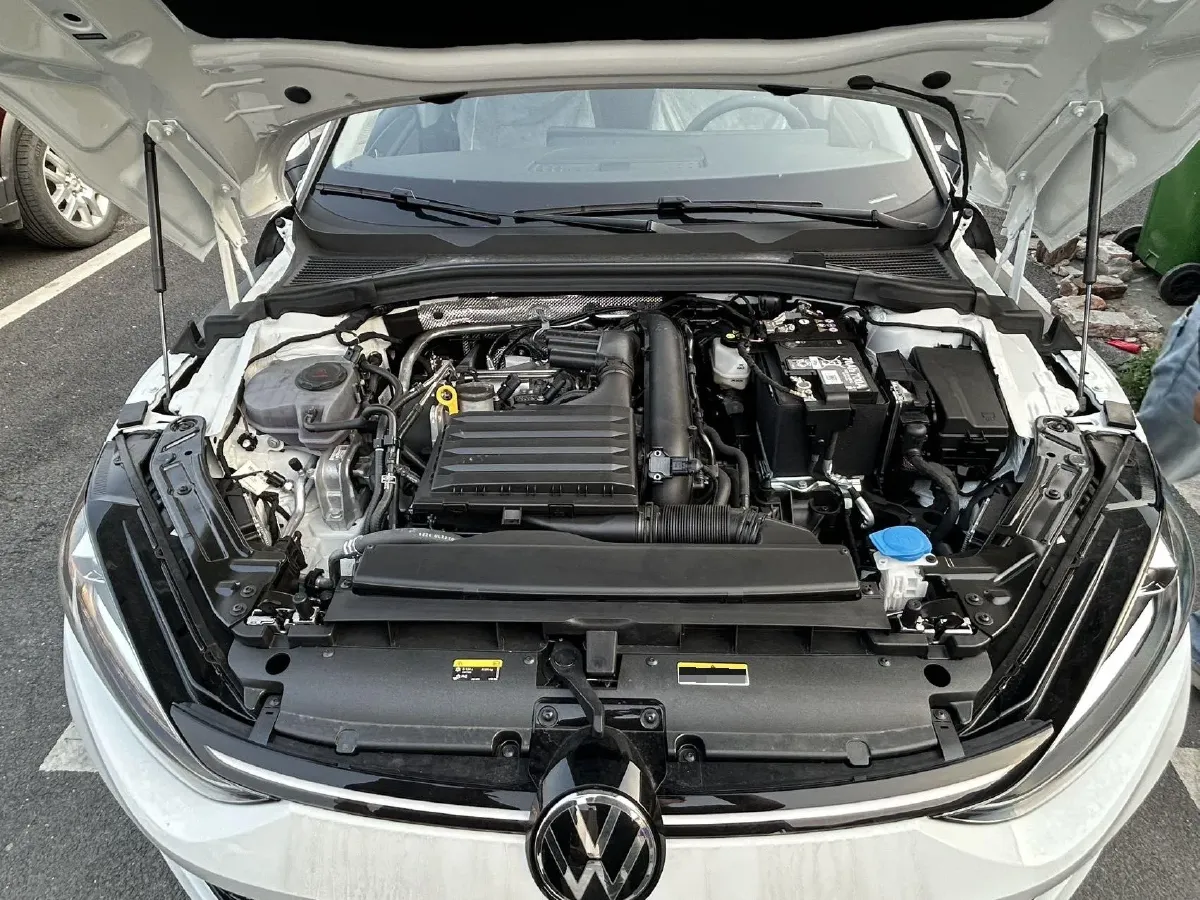 2025 Volkswagen Lamando 1.4T 150HP L4 7DCT,autocango,china used car exporter,china ev exporter,chinese used car exporter,chinese used ev exporter