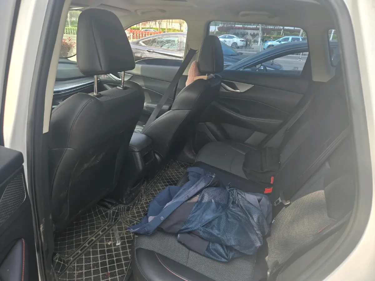 2023 ChangAn CS35 Plus 1.4T 160HP L4 7DCT,autocango,china used car exporter,china ev exporter,chinese used car exporter,chinese used ev exporter