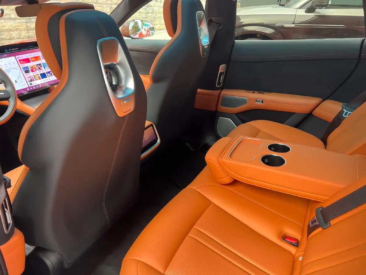 2025 MI YU7 BEV 101.7KWH,autocango,china used car exporter,china ev exporter,chinese used car exporter,chinese used ev exporter