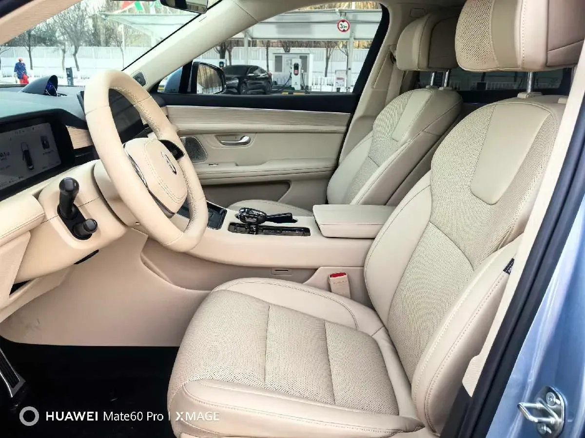 2024 AITO AITO M5 1.5T 152HP L4 REEV 42KWH,autocango,china used car exporter,china ev exporter,chinese used car exporter,chinese used ev exporter