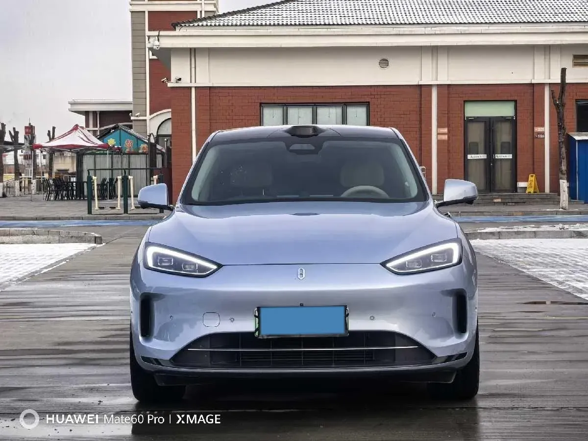 2024 AITO AITO M5 1.5T 152HP L4 REEV 42KWH,autocango,china used car exporter,china ev exporter,chinese used car exporter,chinese used ev exporter