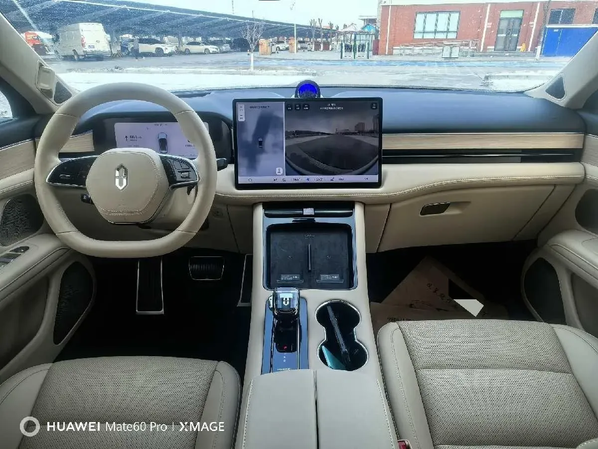 2024 AITO AITO M5 1.5T 152HP L4 REEV 42KWH,autocango,china used car exporter,china ev exporter,chinese used car exporter,chinese used ev exporter