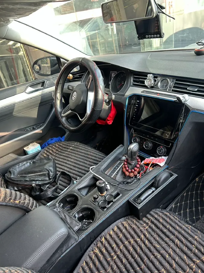 2020 Volkswagen Magotan 1.4T 150HP L4 7DCT,autocango,china used car exporter,china ev exporter,chinese used car exporter,chinese used ev exporter