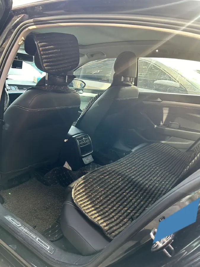 2020 Volkswagen Magotan 1.4T 150HP L4 7DCT,autocango,china used car exporter,china ev exporter,chinese used car exporter,chinese used ev exporter