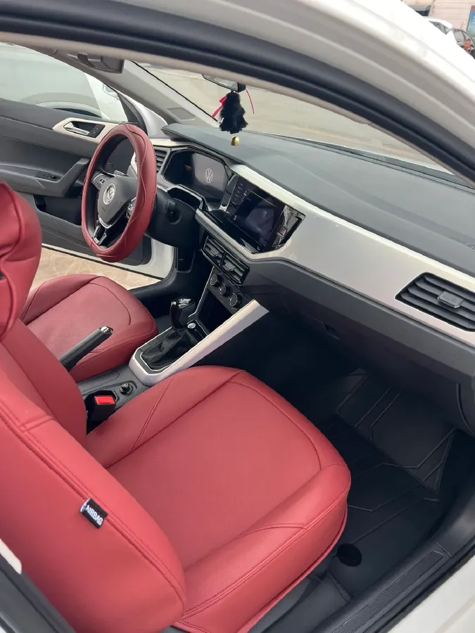 2023 Volkswagen Polo 1.5L 113HP L4 6AT,autocango,china used car exporter,china ev exporter,chinese used car exporter,chinese used ev exporter