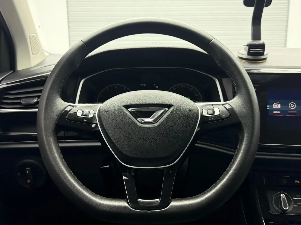 2021 Jetta VS5 1.4T 150HP L4 6AT,autocango,china used car exporter,china ev exporter,chinese used car exporter,chinese used ev exporter