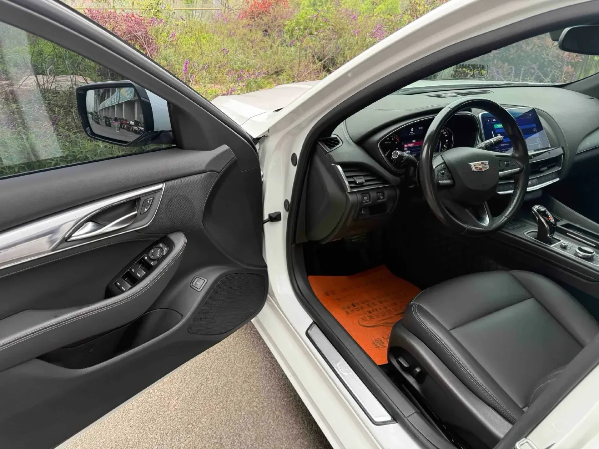 2020 Cadillac CT5 2.0T 237HP L4 10AT,autocango,china used car exporter,china ev exporter,chinese used car exporter,chinese used ev exporter