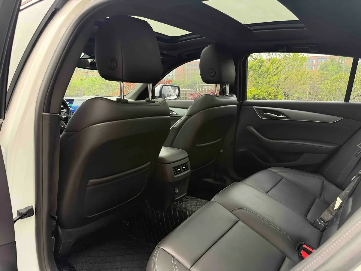 2020 Cadillac CT5 2.0T 237HP L4 10AT,autocango,china used car exporter,china ev exporter,chinese used car exporter,chinese used ev exporter