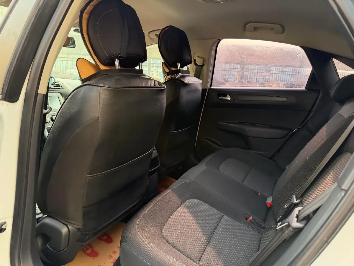 2016 JinBei Grace 2.0L 106HP L4 5MT,autocango,china used car exporter,china ev exporter,chinese used car exporter,chinese used ev exporter