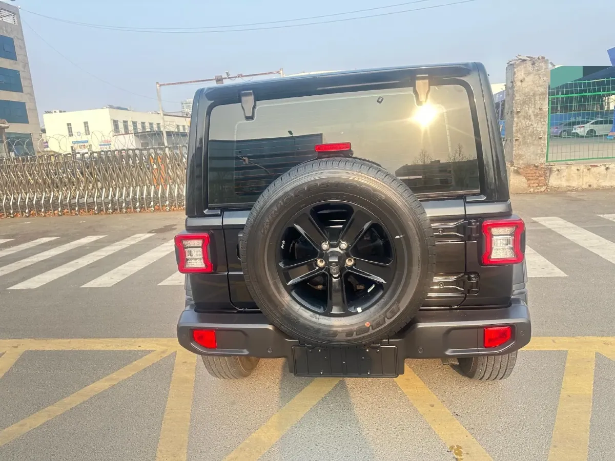 2022 Mercedes-Benz E Class 2.0T 258HP L4 9AT,autocango,china used car exporter,china ev exporter,chinese used car exporter,chinese used ev exporter