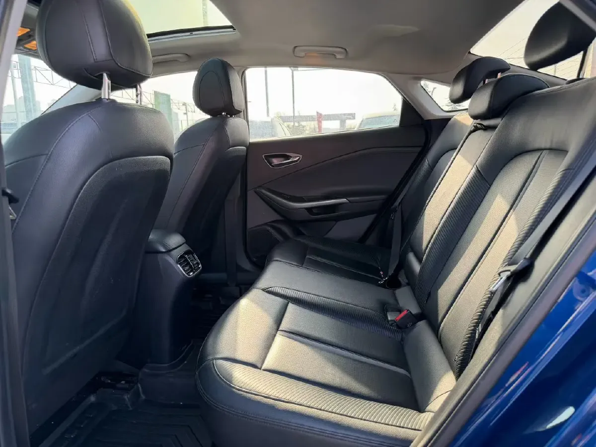 2019 Hyundai La Festa 1.6T 204HP L4 7DCT,autocango,china used car exporter,china ev exporter,chinese used car exporter,chinese used ev exporter