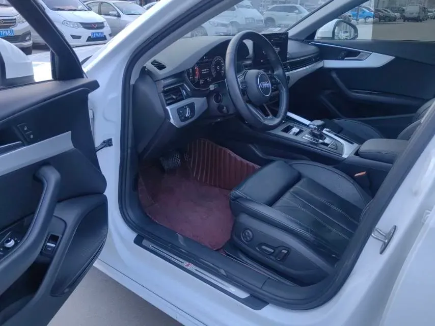 2020 Audi A4L 2.0T 190HP L4 7DCT,autocango,china used car exporter,china ev exporter,chinese used car exporter,chinese used ev exporter