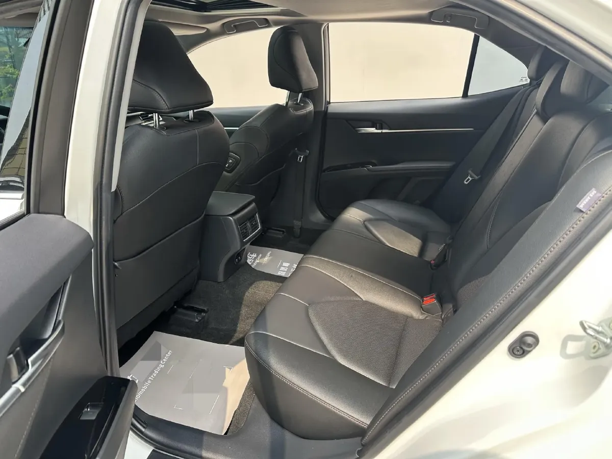 2021 Toyota Camry 2.0L 178HP L4 CVT,autocango,china used car exporter,china ev exporter,chinese used car exporter,chinese used ev exporter