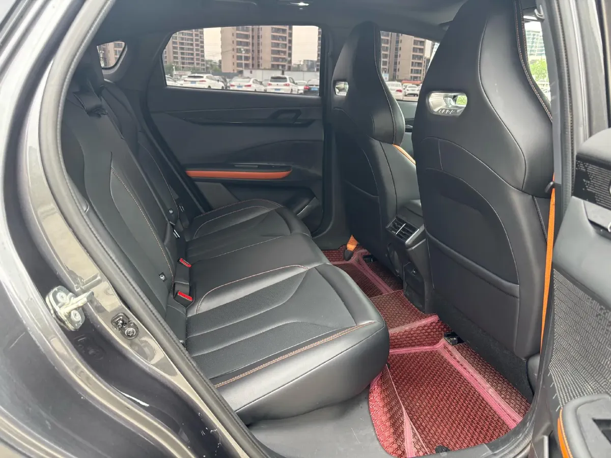 2023 ChangAn UNI-V 1.5T 188HP L4 7DCT,autocango,china used car exporter,china ev exporter,chinese used car exporter,chinese used ev exporter