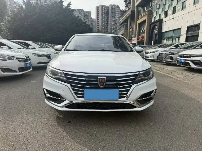2020 Roewe i6 1.6L 125HP L4 CVT,autocango,china used car exporter,china ev exporter,chinese used car exporter,chinese used ev exporter