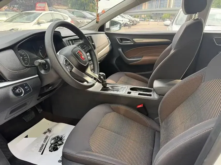 2020 Roewe i6 1.6L 125HP L4 CVT,autocango,china used car exporter,china ev exporter,chinese used car exporter,chinese used ev exporter