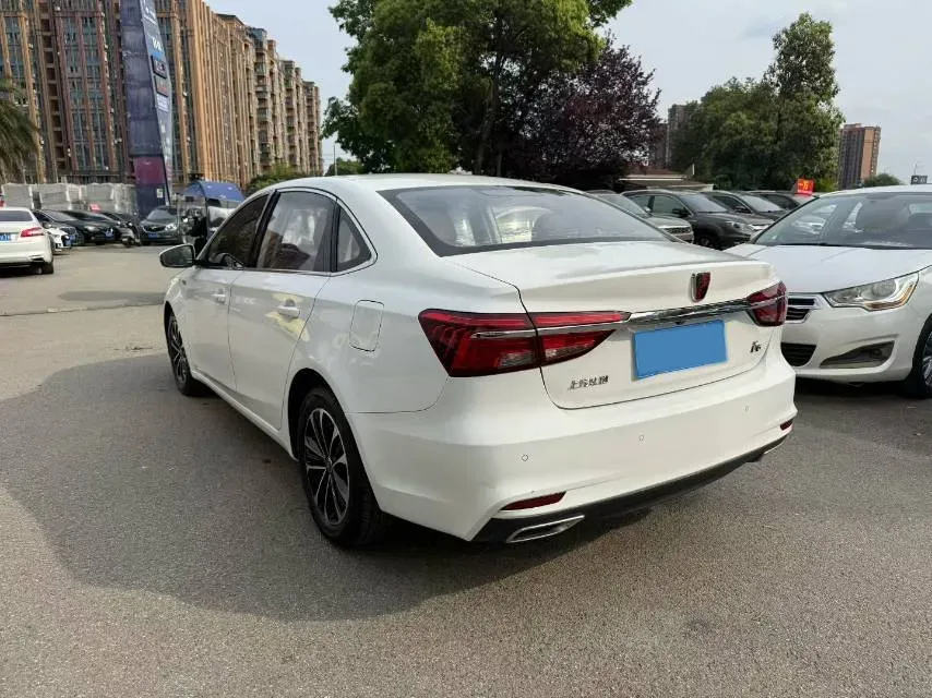 2020 Roewe i6 1.6L 125HP L4 CVT,autocango,china used car exporter,china ev exporter,chinese used car exporter,chinese used ev exporter