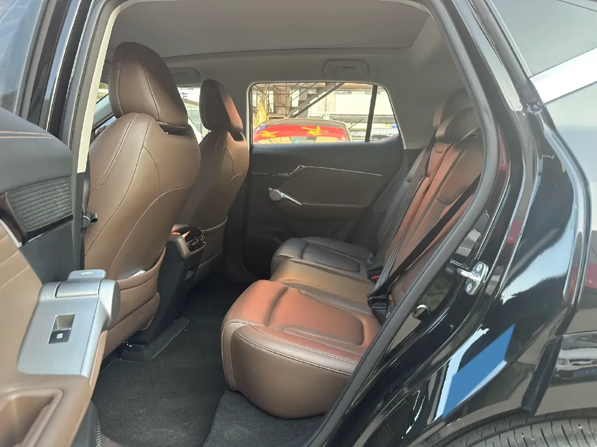 2024 GAC Trumpchi GS4 1.5T 177HP L4 7DCT,autocango,china used car exporter,china ev exporter,chinese used car exporter,chinese used ev exporter