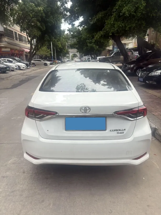 2022 Toyota Corolla 1.2T 116HP L4 CVT,autocango,china used car exporter,china ev exporter,chinese used car exporter,chinese used ev exporter