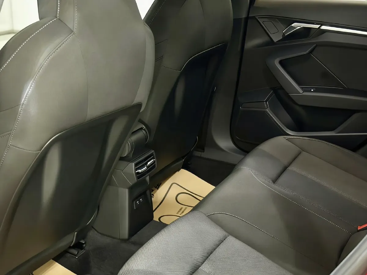 2022 Audi A3 1.4T 150HP L4 7DCT,autocango,china used car exporter,china ev exporter,chinese used car exporter,chinese used ev exporter