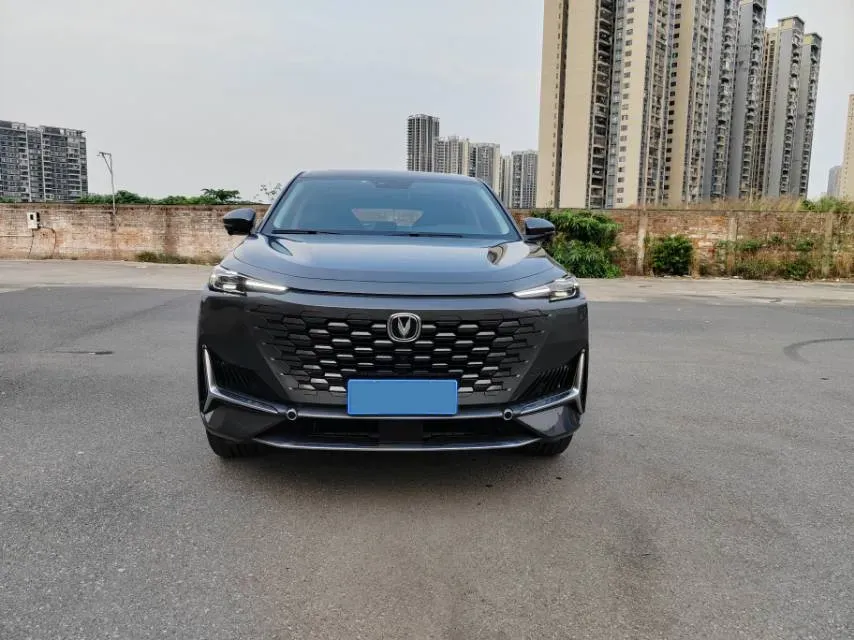 2021 ChangAn UNI-K 2.0T 233HP L4 8AT,autocango,china used car exporter,china ev exporter,chinese used car exporter,chinese used ev exporter
