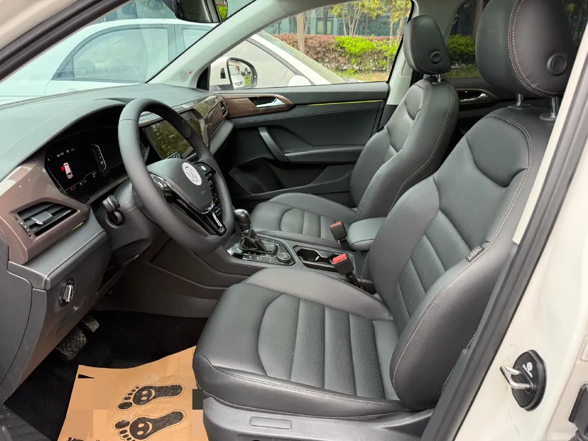 2022 Volkswagen Tharu 2.0T 186HP L4 7DCT,autocango,china used car exporter,china ev exporter,chinese used car exporter,chinese used ev exporter