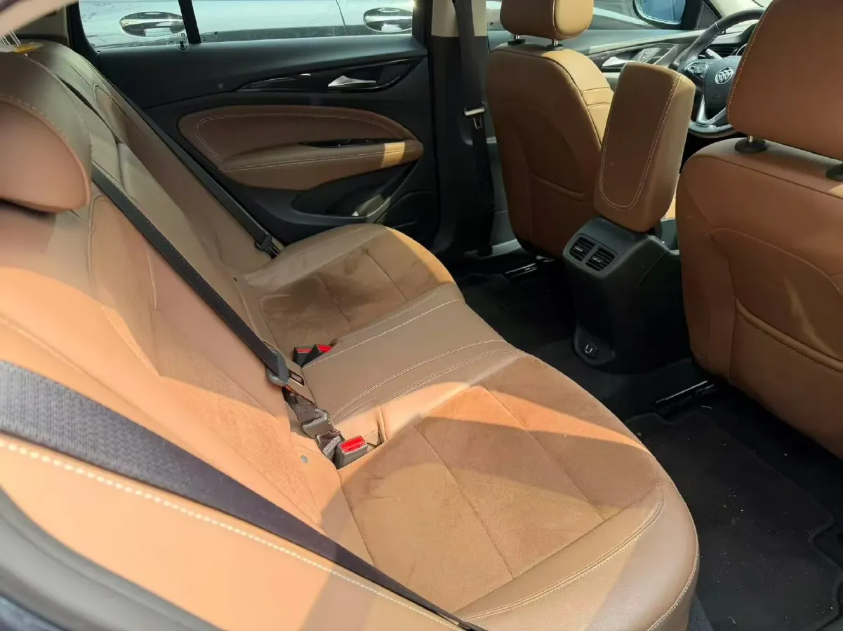 2019 Buick Regal 1.5T 170HP L4 9AT,autocango,china used car exporter,china ev exporter,chinese used car exporter,chinese used ev exporter