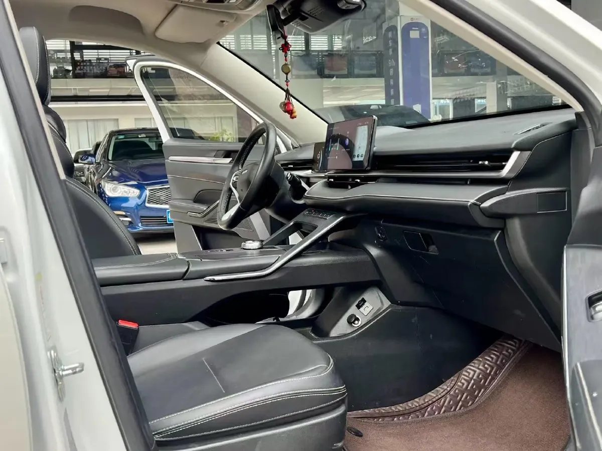 2023 Haval H6 1.5T 154HP L4 2DHT PHEV 19.94KWH,autocango,china used car exporter,china ev exporter,chinese used car exporter,chinese used ev exporter