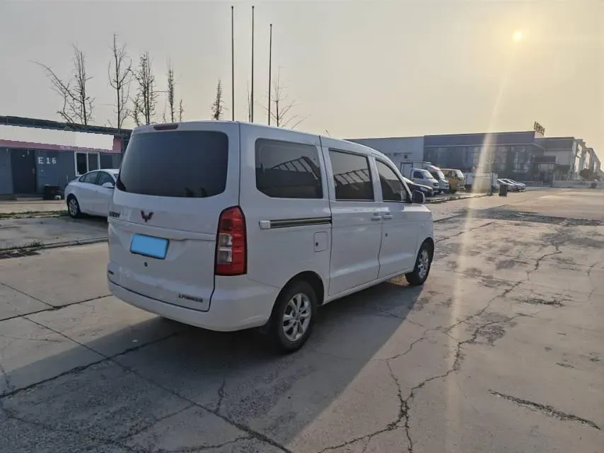 2022 JinBei Little Sea Lion X30 1.5L 102HP L4 5MT,autocango,china used car exporter,china ev exporter,chinese used car exporter,chinese used ev exporter