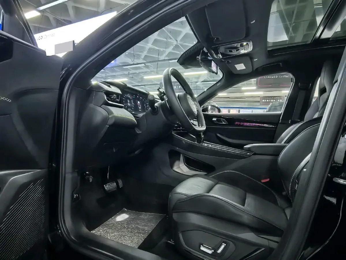 2023 MAXUS G50 1.5T 181HP L4 7DCT,autocango,china used car exporter,china ev exporter,chinese used car exporter,chinese used ev exporter