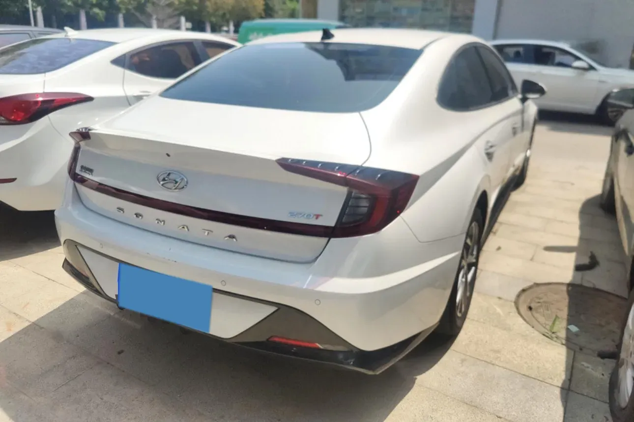 2020 Hyundai Sonata 1.5T 170HP L4 7DCT,autocango,china used car exporter,china ev exporter,chinese used car exporter,chinese used ev exporter