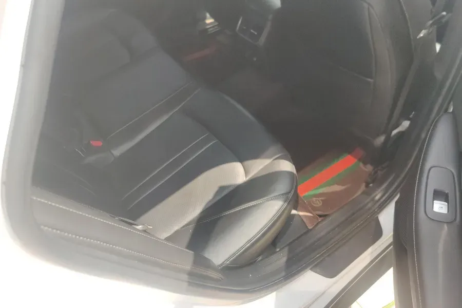 2020 Hyundai Sonata 1.5T 170HP L4 7DCT,autocango,china used car exporter,china ev exporter,chinese used car exporter,chinese used ev exporter